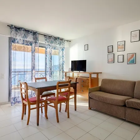 Residhotel Maupassant Aparthotel Cannes