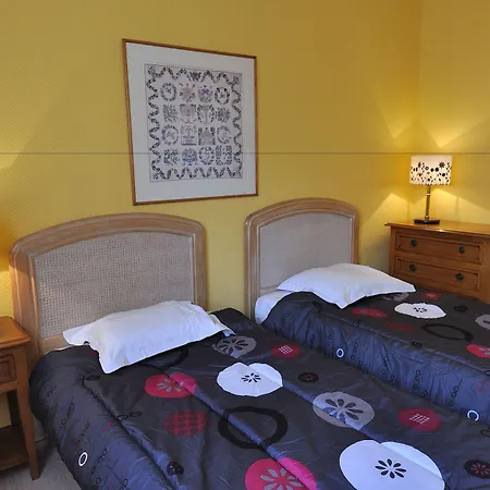 Residhotel Maupassant מלון דירות קאן