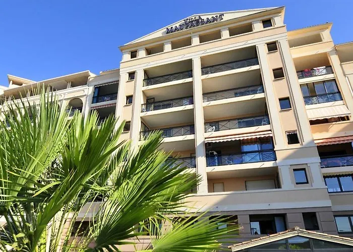 Appart hôtel Residhotel Maupassant