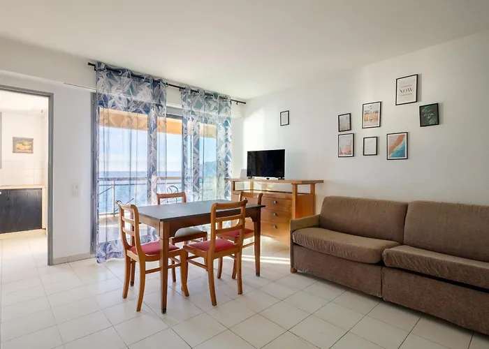 Residhotel Maupassant Apart Otel Cannes