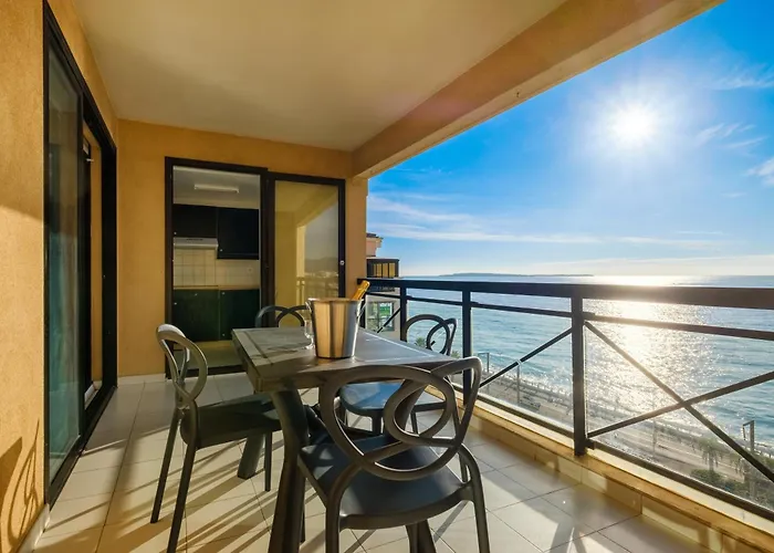 Residhotel Maupassant Appart hôtel 3*