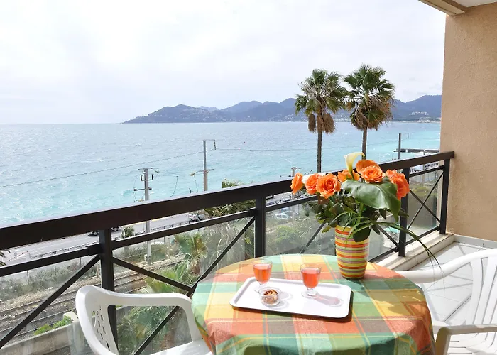 Residhotel Maupassant 3*