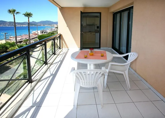 Appart hôtel Residhotel Maupassant Cannes