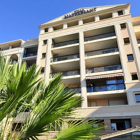Appart hôtel Residhotel Maupassant