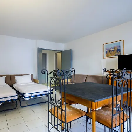 Residhotel Maupassant 3*