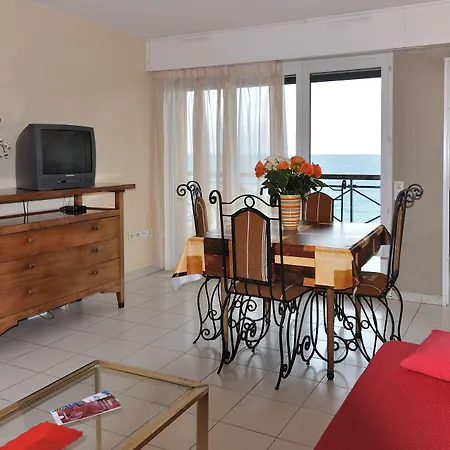 Residhotel Maupassant Appart hôtel 3*