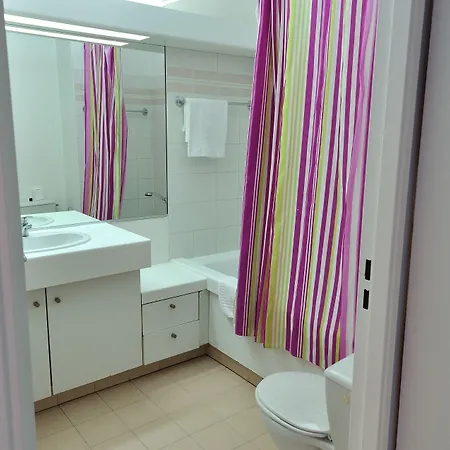 Residhotel Maupassant 3* קאן